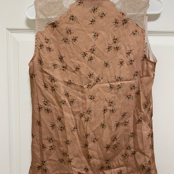 All saints satin peach floral top size 6 - Picture 3 of 3